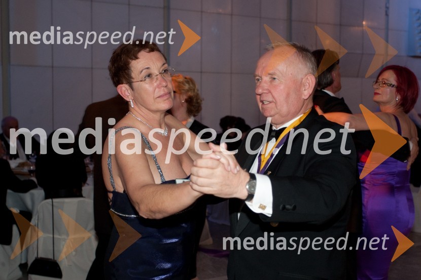 Polonca Oblak; Janez Bohorič, mednarodni direktor svetovne lionistične organizacije LCIVeliki dobrodelni Lions ples 2013