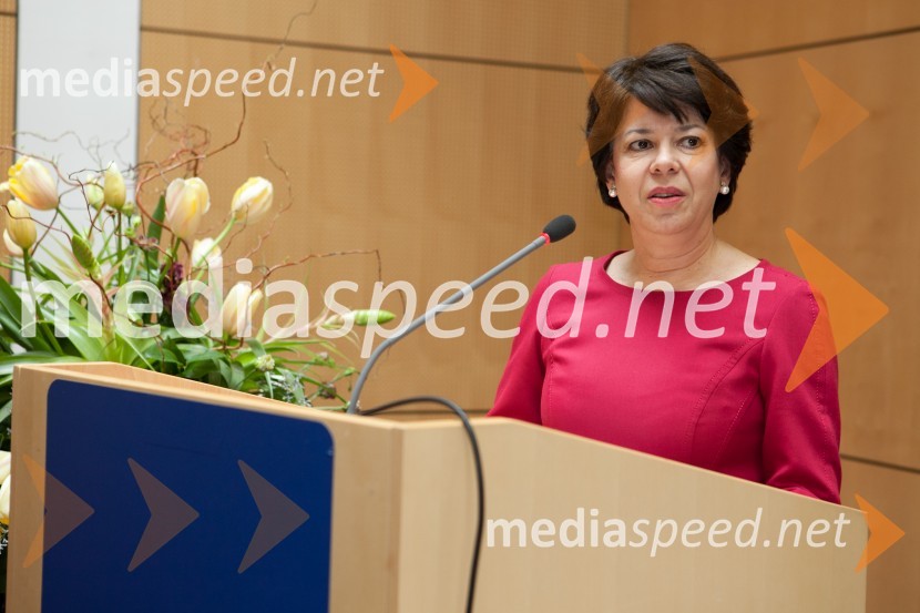 Prof. dr. Sonja Treven, Ekonomsko-poslovna fakulteta UMUniverza v Mariboru, promocija doktorjev znanosti, marec 2013