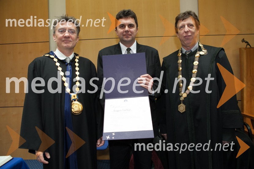 Prof. dr. Danijel Rebolj, rektor Univerze v Mariboru; dr. Evgen Torhač, Fakulteta za kemijo in kemijsko tehnologijo UM; prof. dr. Željko 
Knez, dekan Fakultete za kemijo in kemijsko tehnologijo UMUniverza v Mariboru, promocija doktorjev znanosti, marec 2013