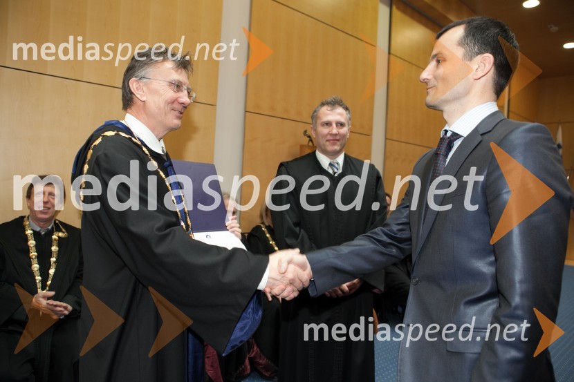 Prof. dr. Danijel Rebolj, rektor Univerze v Mariboru; dr. David Greif, Fakulteta za strojništvo UMUniverza v Mariboru, promocija doktorjev znanosti, marec 2013