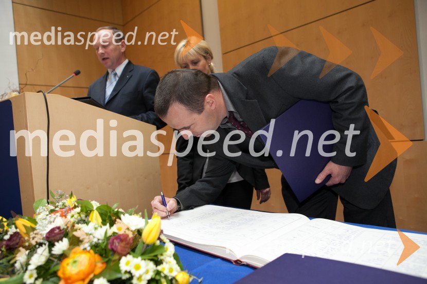 Dr. Janez Šimenc, Medicinska fakulteta UMUniverza v Mariboru, promocija doktorjev znanosti, marec 2013