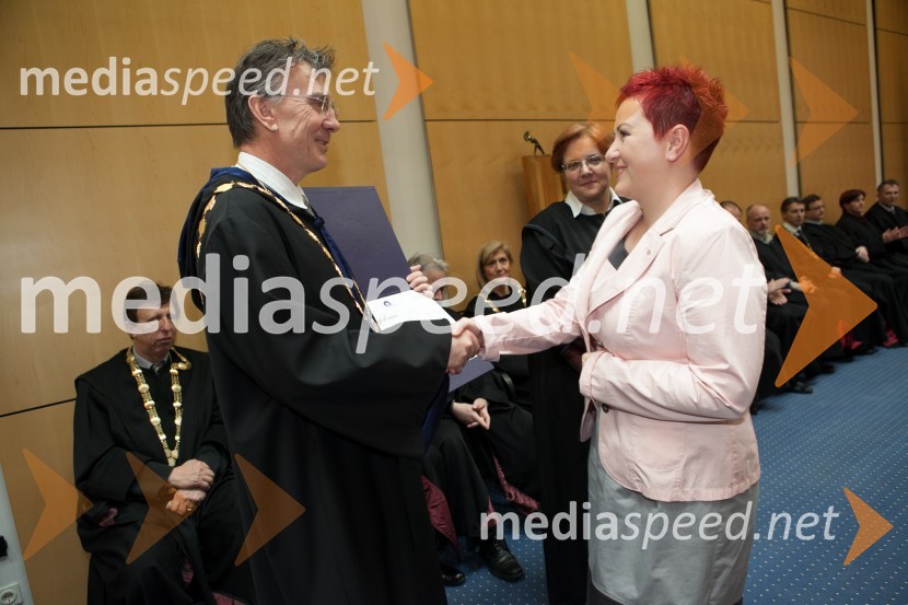 Prof. dr. Danijel Rebolj, rektor Univerze v Mariboru; dr. Ivanka Huber, Filozofska fakulteta UMUniverza v Mariboru, promocija doktorjev znanosti, marec 2013