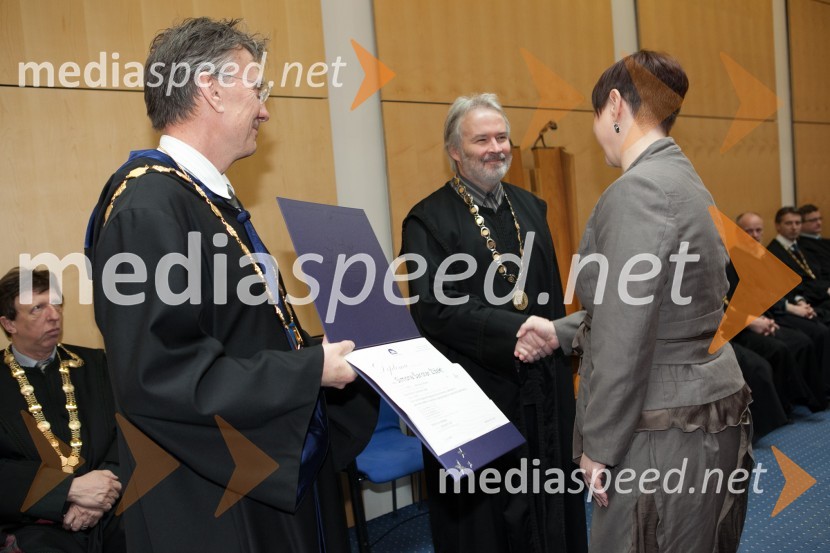 Prof. dr. Danijel Rebolj, rektor Univerze v Mariboru; prof. dr. Samo Bobek, dekan Ekonomsko-poslovne fakultete UM; dr. Simona Šarotar Žižek, Ekonomsko-poslovna fakulteta UMUniverza v Mariboru, promocija doktorjev znanosti, marec 2013
