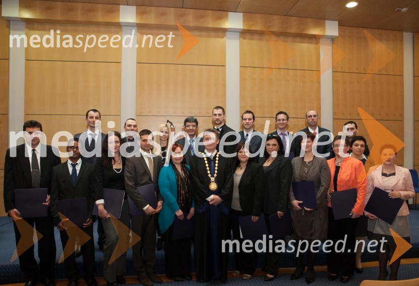 Promocija doktorjev znanosti Univerze v MariboruUniverza v Mariboru, promocija doktorjev znanosti, marec 2013