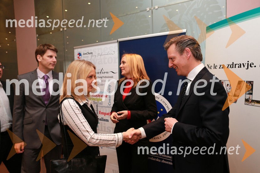 ...; Mark Ypinga, director Merck Sharp & Dohme SloveniaAmcham, poslovni zajtrk z naslovom: Intelektualna kreacija in inovacija je lahko prihodnost za Slovenijo