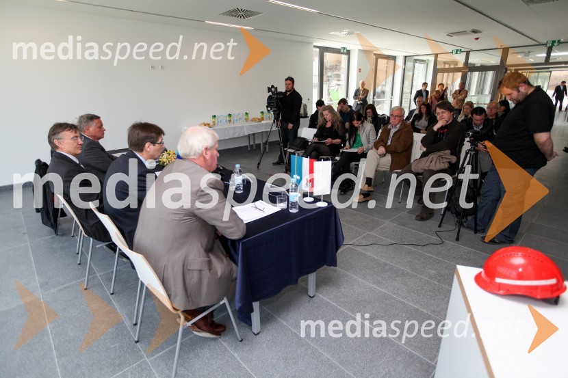 Medicinska fakulteta UM, novinarska konferenca o poteku novogradnje