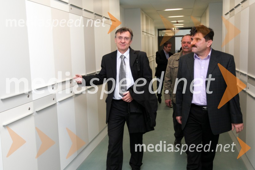 Prof. dr. Danijel Rebolj, rektor Univerze v Mariboru; ...Medicinska fakulteta UM, novinarska konferenca o poteku novogradnje