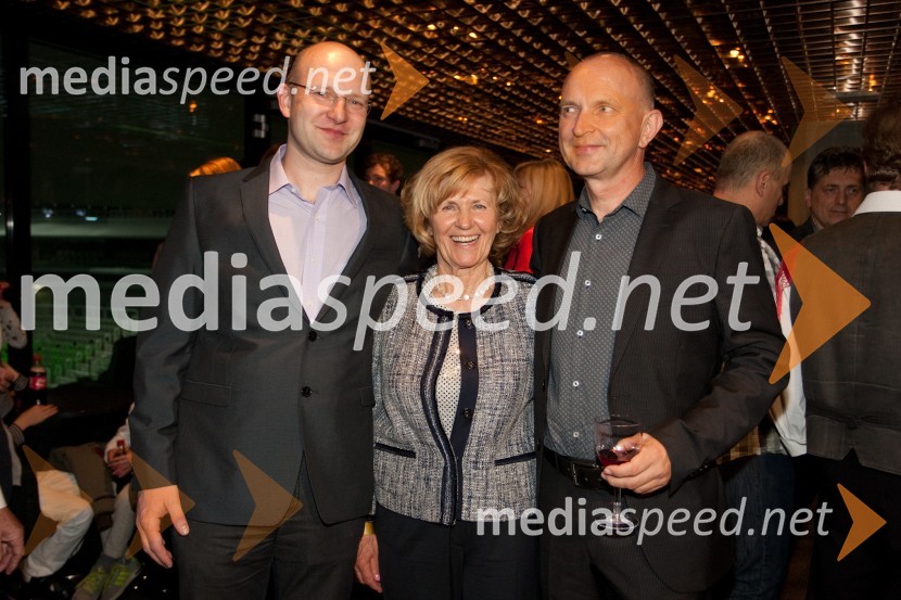 Robert Slak; Ivanka Slak; Slavko SlavkPoklon Lojzetu Slaku in njegovi glasbi