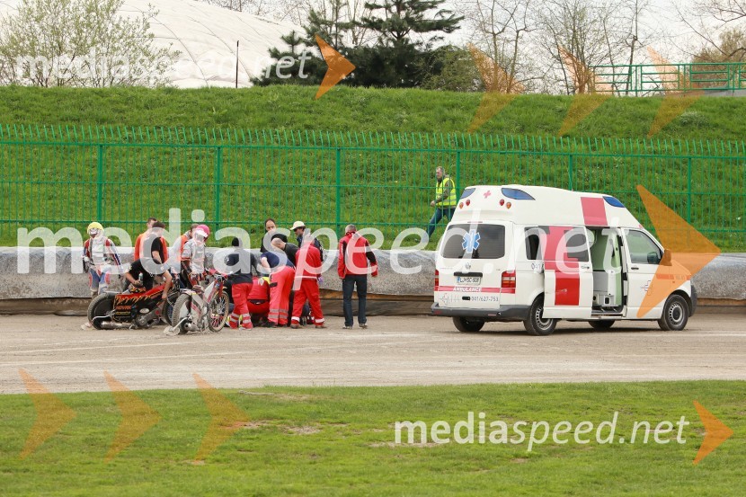 Ponesrečeni Samo Kukovica (AMD Krško)&nbsp;Speedway, druga dirka parov v Ljubljani