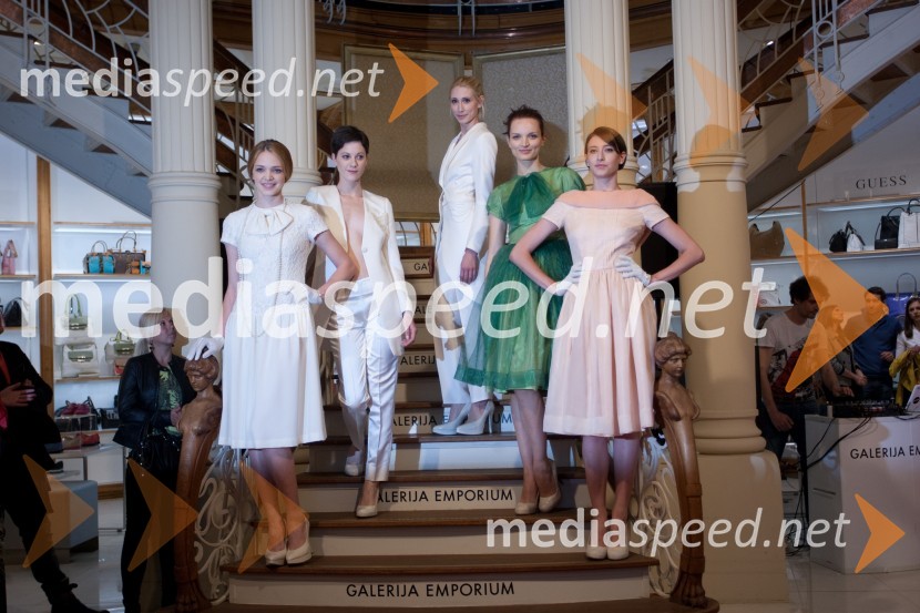 ManekenkePredstavitev kolekcij slovenskih oblikovalk v Galeriji Emporium