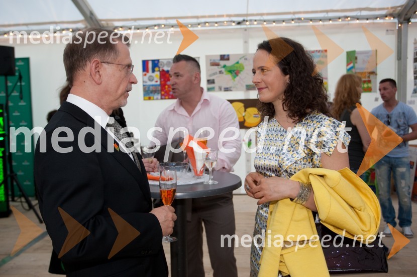 Pekka Metso, veleposlanik Republike Finske v Sloveniji; Jana Lutovac Lah, Trimo TrebnjeSprejem nizozemskega veleposlaništva ob rojstnem dnevu kraljice Beatrix