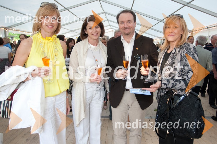 Marjeta Kraljič, agencija Nicha; Lidija Pavlin, agencija Nicha; Patrik Greblo, dirigent; Karmen Škoda PiškoSprejem nizozemskega veleposlaništva ob rojstnem dnevu kraljice Beatrix