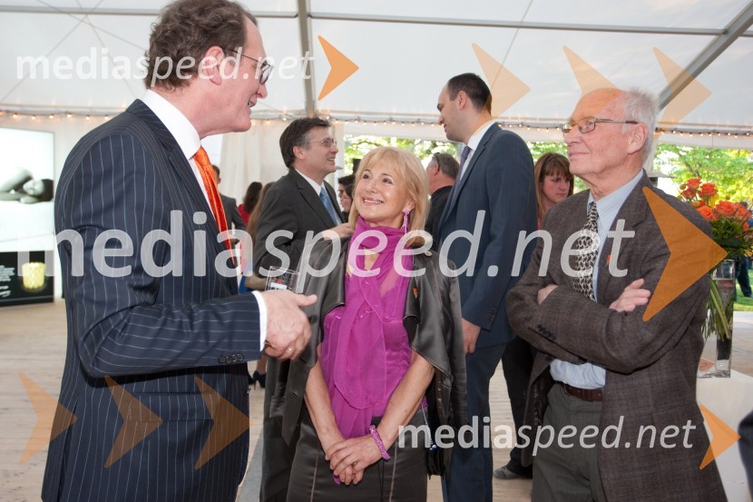 Jos Douma, veleposlanik Nizozemske v Sloveniji; Doroteja Omahen; FeliksSprejem nizozemskega veleposlaništva ob rojstnem dnevu kraljice Beatrix