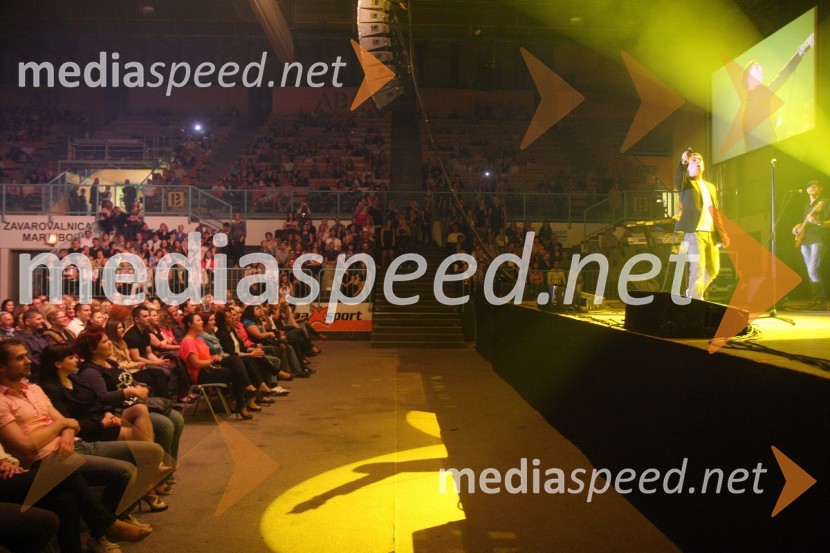 Željko Joksimović, pevecŽeljko Joksimović, koncert v dvorani Tabor