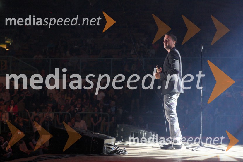 Željko Joksimović, pevecŽeljko Joksimović, koncert v dvorani Tabor