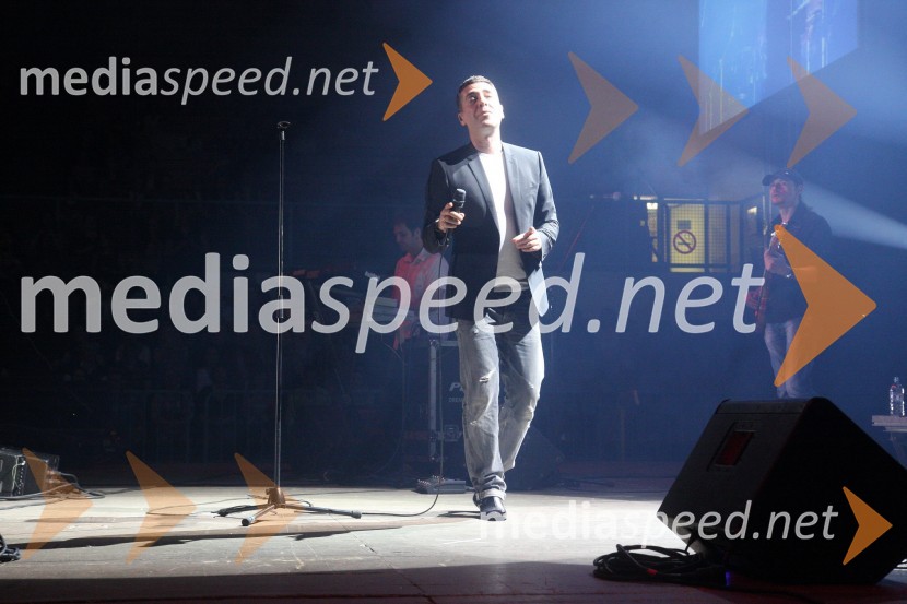 Željko Joksimović, pevecŽeljko Joksimović, koncert v dvorani Tabor