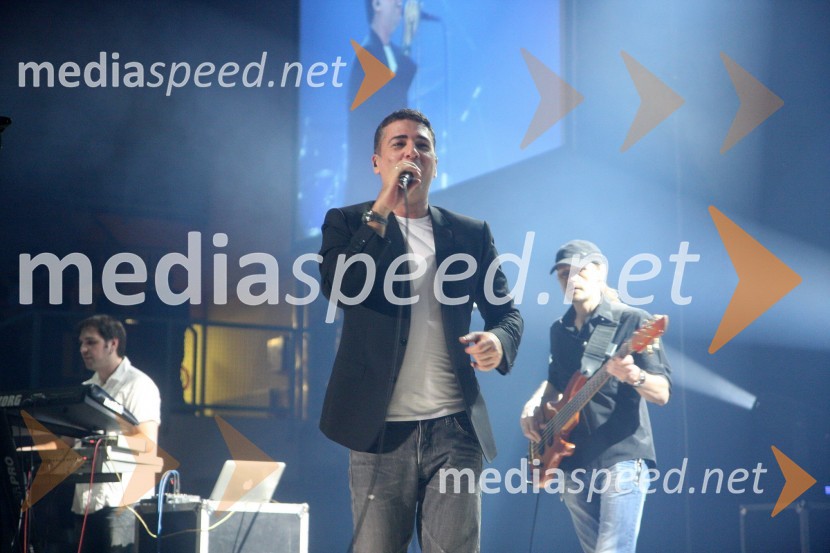 Željko Joksimović, pevecŽeljko Joksimović, koncert v dvorani Tabor