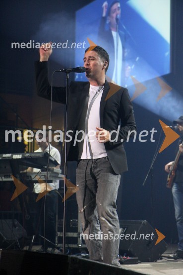 Željko Joksimović, pevecŽeljko Joksimović, koncert v dvorani Tabor