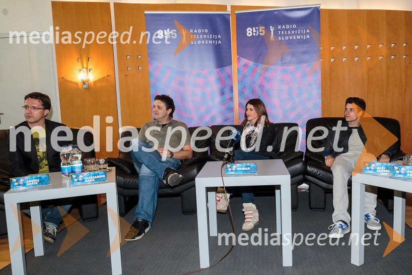 Andrej Hofer, RTV; Aleksander Radič; Hannah Mancini, pevka; Anže Škrube, plesna skupina MaestroHannah Mancinni odpotovala na Evrovizijo