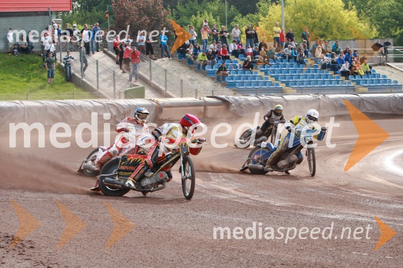 Aleksander Čonda (ST Lendava); Ladislav Vida (ST Lendava); Patrik Nagy (Madžarska); Jozsef Tabaka (Madžarska)Nova zmaga za AMTK Ljubljana v pokalnem prvenstvu parov