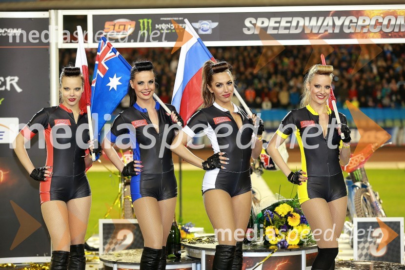 Aleksandra Kostadinovska, Barbee Sustarsic, Kristina Mišovič, Anja Štrukelj; štartna dekletaŽagar sedmi na VN Švedske