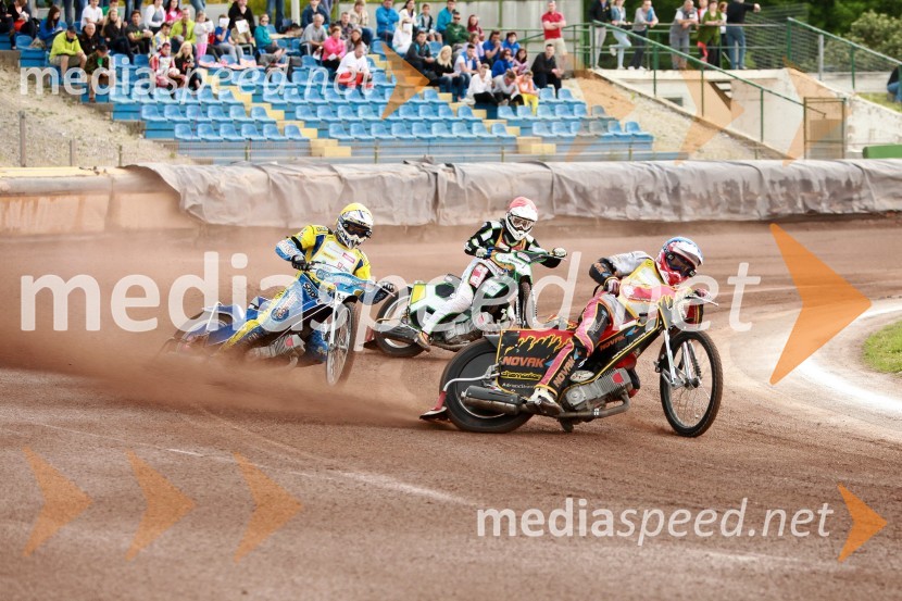 Aleksander Čonda (ST Lendava);  Ladislav Vida (ST Lendava); Daniel Gappmaier (Avstrija)Nova zmaga za AMTK Ljubljana v pokalnem prvenstvu parov