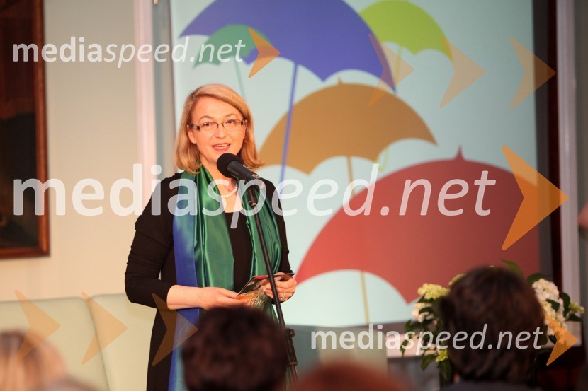 Mirjana 
Koren, direktorica Pokrajinskega muzeja MariborPokrajinski muzej Maribor, otvoritev Meseca mode v muzeju
