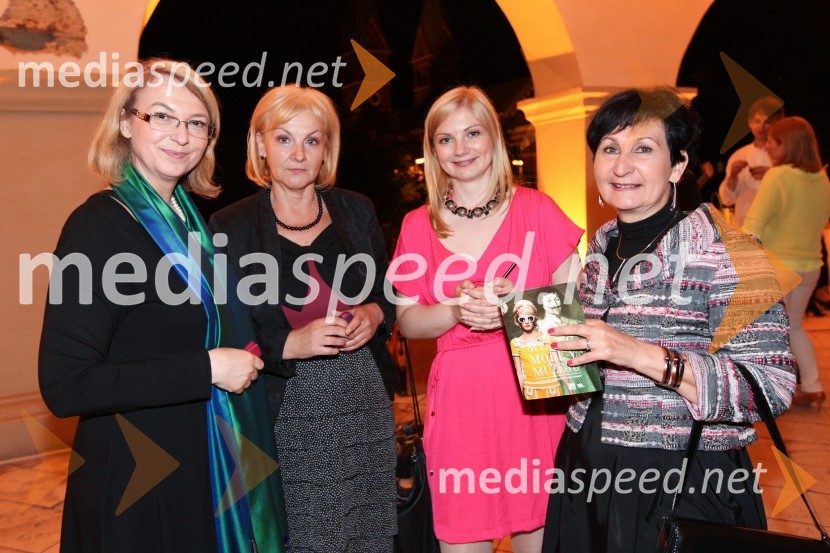 Mirjana 
Koren, direktorica Pokrajinskega muzeja Maribor; ...; Joanna Bertoncelj, Pokrajinski
muzej Maribor; ...Pokrajinski muzej Maribor, otvoritev Meseca mode v muzeju
