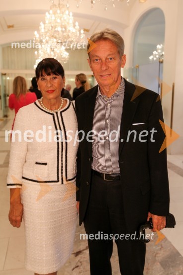 Franc Zlatko Dreu, častni konzul Slovenije v Luksemburgu; soproga MetkaJohn Gabriel Borkman, premiera predstave SNG Maribor