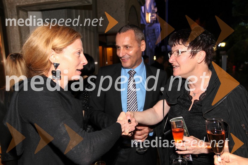 Nataša Matjašec Rošker, igralka; soprog Danilo Rošker, direktor SNG Maribor; Irena Polak FištravecJohn Gabriel Borkman, premiera predstave SNG Maribor