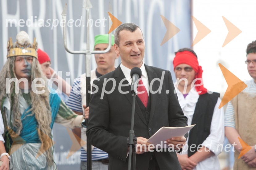 Samo Omerzel, minister za infrastrukturo in prostorInternautica 2013, otvoritev