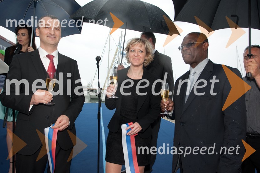 Samo Omerzel, minister za infrastrukturo in prostor; Tina Komel, ministrica za Slovence v zamejstvu in po svetu; Peter Bossman, župan občine PiranInternautica 2013, otvoritev