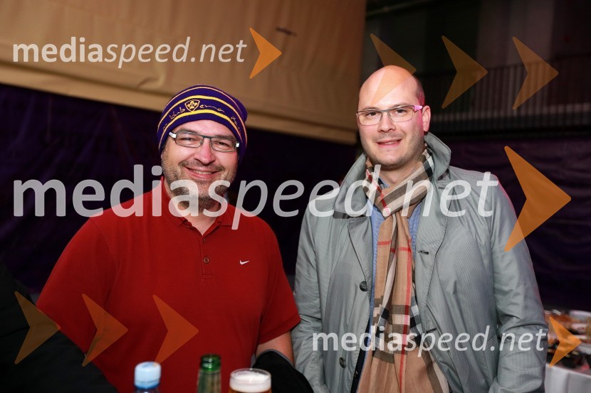 Mitja Blagajac, vodja marketinga, Večer; Jernej Smisl, vodja korporativnega marketinga in vodja odnosov z javnostmi za Skupino LaškoPoslovni klub NK Maribor in VIP ob naslovu prvakov