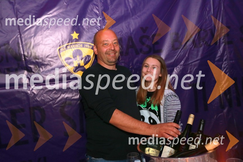 Boštjan Protner, vinar; hčerka Katarina ProtnerPoslovni klub NK Maribor in VIP ob naslovu prvakov