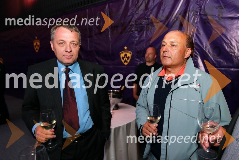 Mitja Hlastec, direktor Združenja prvoligašev Slovenije; Marjan BezjakPoslovni klub NK Maribor in VIP ob naslovu prvakov