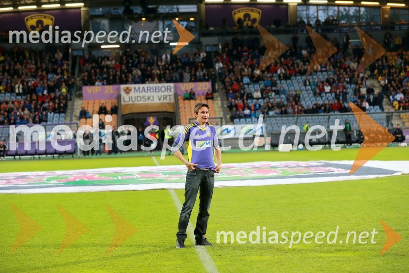 Peter Prevc, smučarski skakalecPoslovni klub NK Maribor in VIP ob naslovu prvakov