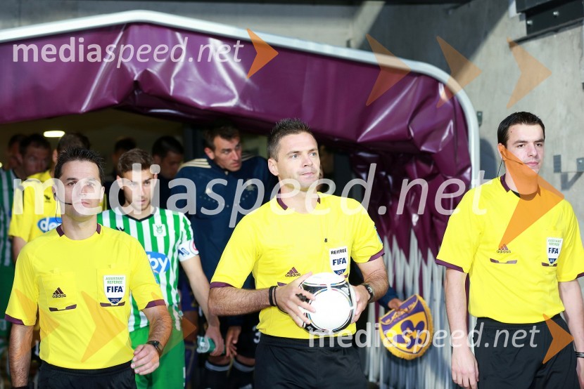 ...; Damir Skomina, nogometni sodnik; ...Poslovni klub NK Maribor in VIP ob naslovu prvakov