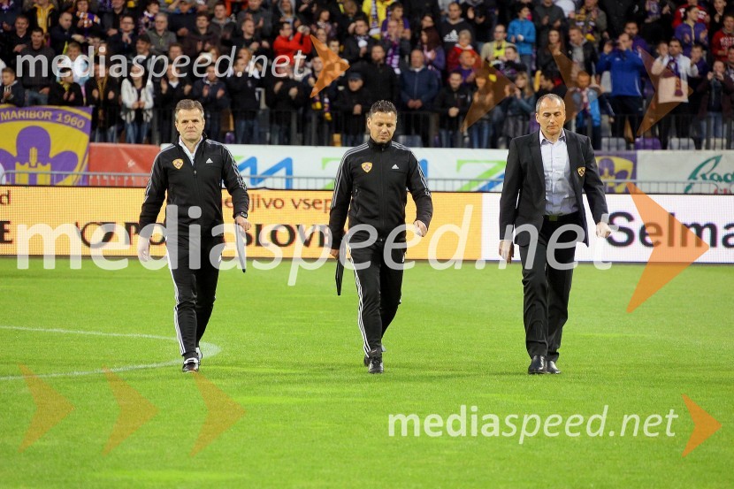 ...;&nbsp;Saša Gajser, pomočnik trenerja NK Maribor; Darko Milanič, trener NK MariborNK Maribor enajstič prvak Slovenije ob zmagi nad NK Olimpija