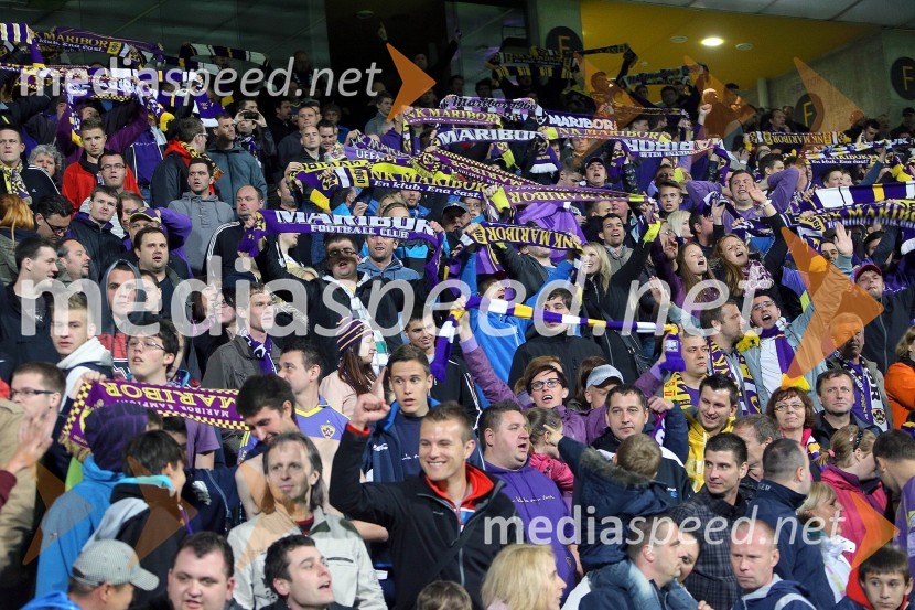 NavijačiNK Maribor enajstič prvak Slovenije ob zmagi nad NK Olimpija