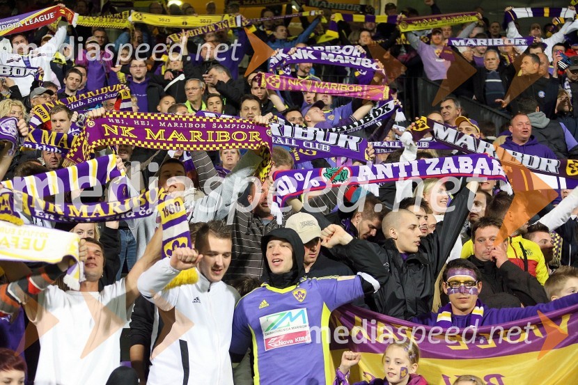 NavijačiNK Maribor enajstič prvak Slovenije ob zmagi nad NK Olimpija