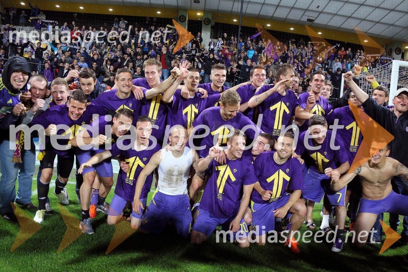 Nogometaši NK MariborNK Maribor enajstič prvak Slovenije ob zmagi nad NK Olimpija