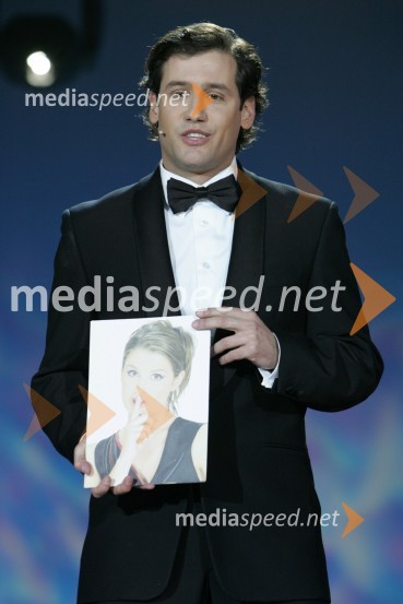 Peter Poles, televizijski voditeljEMA 2007, 1. polfinalni večer