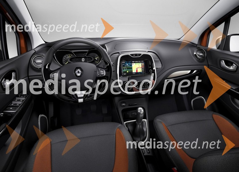 notranjost Renault CapturRenault Captur, slovenska predstavitev