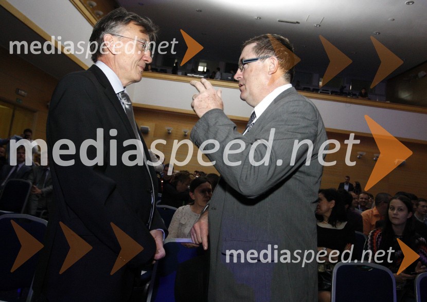 Prof. dr. Danijel Rebolj, rektor Univerze v Mariboru; dr. Andrej Fištravec, župan MOMAlenka Bratušek, predsednica vlade RS, obiskala Maribor