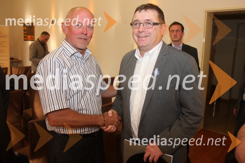 Drago Petek, predsednik UO Združenja gospodarstvenikov Maribora; dr. Andrej Fištravec, župan MOMAndrej Fištravec in Željko Vogrin gosta Poslovnega kluba ZGM