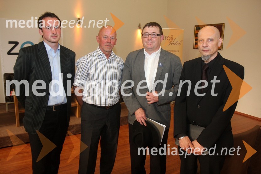 Aleš Pregl, novinar; Drago Petek, predsednik UO Združenja 
gospodarstvenikov Maribora; dr. Andrej Fištravec, župan MOM; Bartolo Lampret, svetovalec župana MOM za 
odnose z javnostmiAndrej Fištravec in Željko Vogrin gosta Poslovnega kluba ZGM
