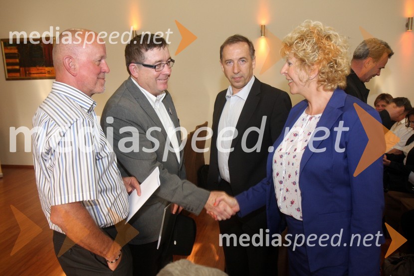 Drago Petek, predsednik UO Združenja gospodarstvenikov Maribora; dr. Andrej Fištravec, župan MOM; Boris Pfeifer; Jasna Dominko Baloh, direktorica izobraževalnega podjetja DobaAndrej Fištravec in Željko Vogrin gosta Poslovnega kluba ZGM