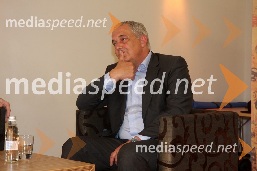 Željko Vogrin, načelnik upravne enote MO MariborAndrej Fištravec in Željko Vogrin gosta Poslovnega kluba ZGM