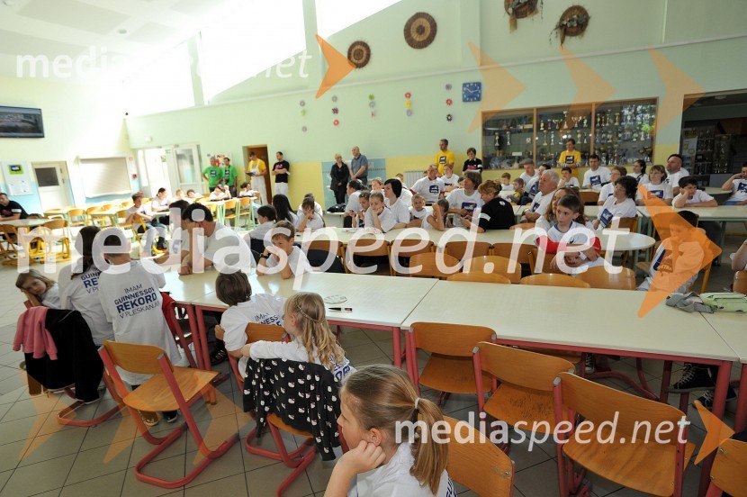 Guinnessov rekord  v množičnem pleskanju, OŠ Šmarje pri Jelšah