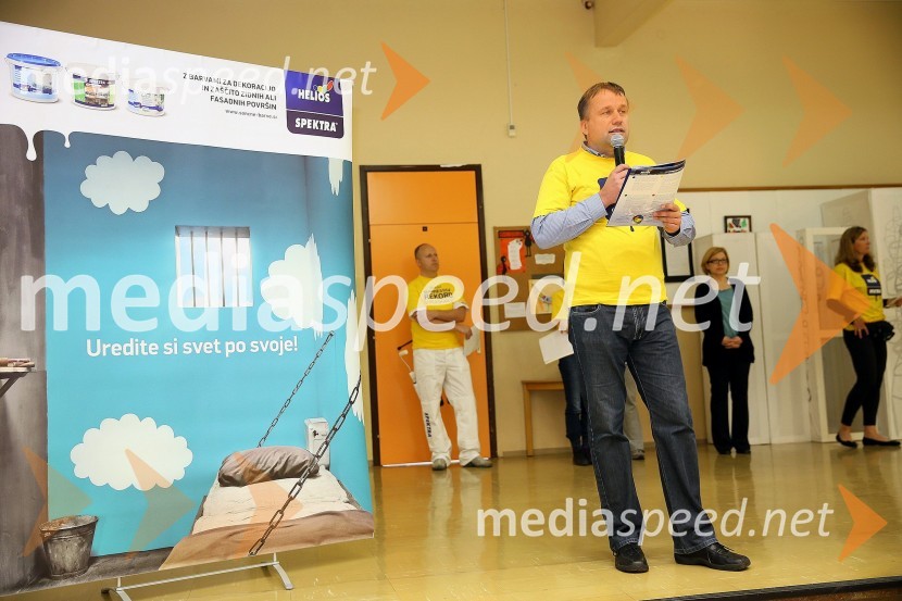 Guinnessov rekord  v množičnem pleskanju, II. OŠ Celje